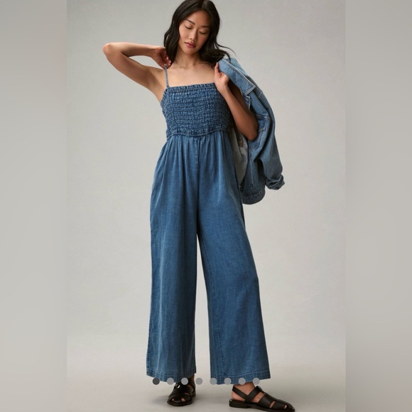 Pilcro Pants - Anthropologie‎ Pilcro Chambray Wide Leg Smocked Jumpsuit Womens Size Small